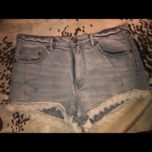 Free People distressed lace trim shorts 31